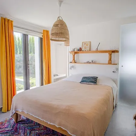 Cosy, Luxury In Yakakoy, With 4 Master Private Garden And Pool Nested In The Olive Tree Fields