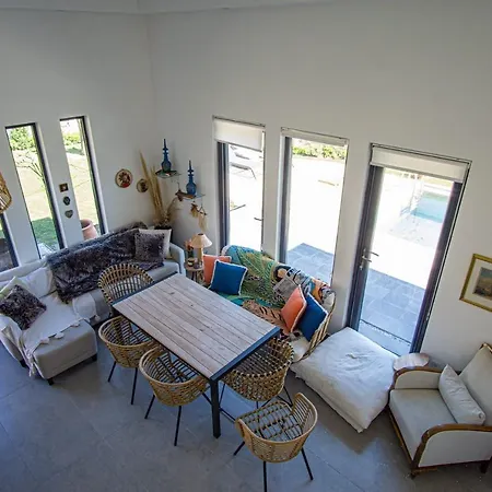 Villa Cosy, Luxury In Yakakoy, With 4 Master Private Garden And Pool Nested In The Olive Tree Fields *